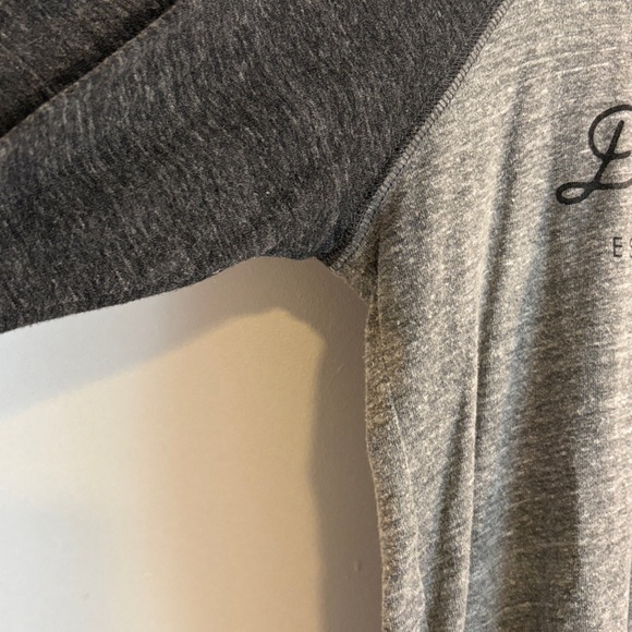 Dropkick Murphys Grey & Black Raglan Tee with Green Shamrock size large - Picture 4 of 5